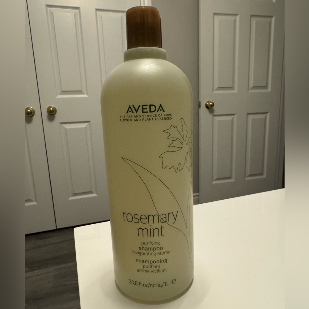 NEW Rosemary Mint Purifying Shampoo